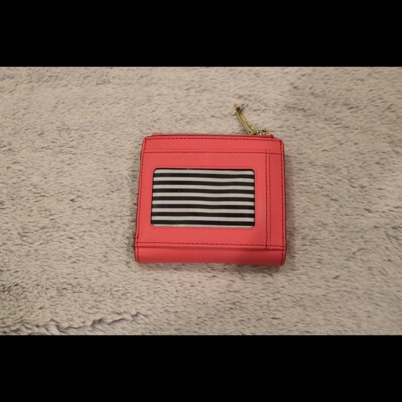 Kate spade Sylvia bifold wallet- Watermelon - Picture 2 of 3